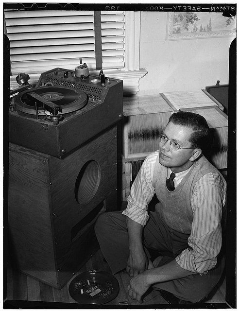 [Portrait of Gordon Gullickson in his shop, 1100 25th Street NW, Washington, D.C., ca. Dec. 1941] (LOC)