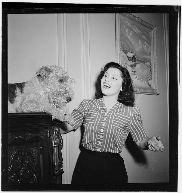 [Portrait of Lilyann Carol, New York, N.Y., ca. Oct. 1946] (LOC)