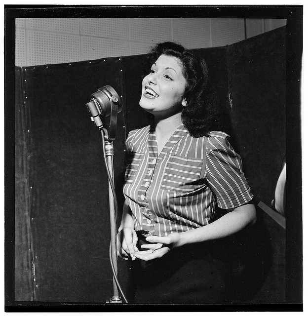 [Portrait of Lilyann Carol, National studio, New York, N.Y., ca. Oct. 1946] (LOC)