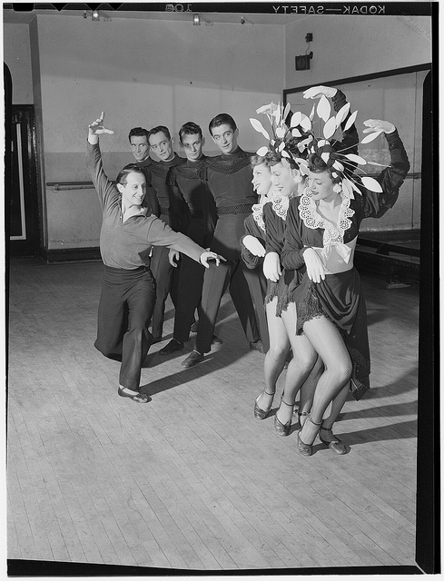 [Portrait of Lee Sherman, Radio City Music Hall, New York, N.Y., ca. June 1947] (LOC)