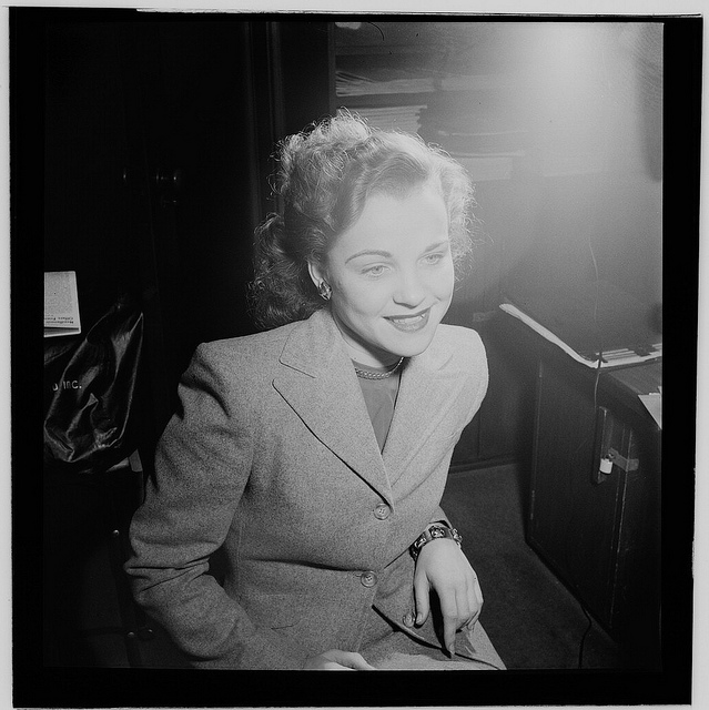 [Portrait of Eve Young, ca. Jan. 1947] (LOC)