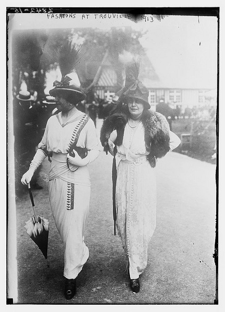 Fashions at Trouville- 1913 (LOC)
