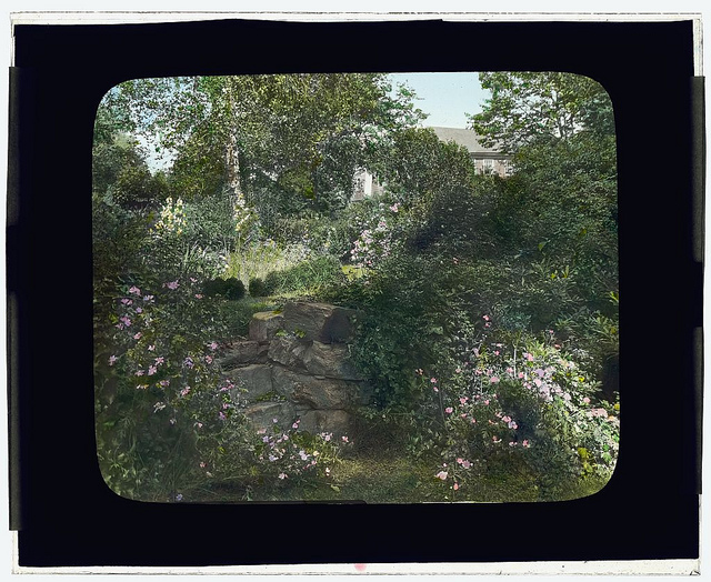 [Unidentified shingle house. (LOC)