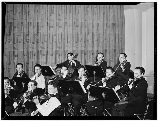 [Glenn Miller Orchestra(?), New York, N.Y.(?), between 1938 and 1948] (LOC)