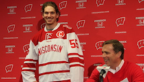 Men's hockey unveils special jersey for game at Soldier Field