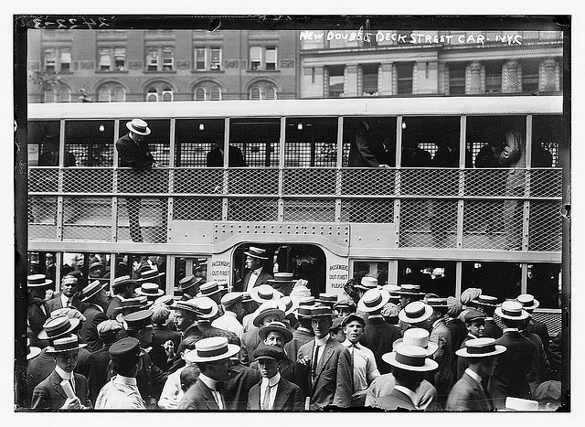 New Double-deck Streetcar - N.Y. (LOC)