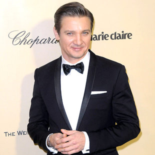 Jeremy Renner Is Going to Be a Dad!