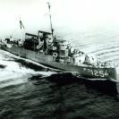 Photo: USS Wantuck (APD 125), aerial starboard bow view, circa 1959.   National Archives photograph, visual-id card, USN 1046177.