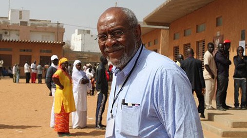 Assistant Secretary of State for African Affairs Johnnie Carson observes elections in Dakar, Senegal, February 26, 2012. [U.S. Embassy photo/ Public Domain]
