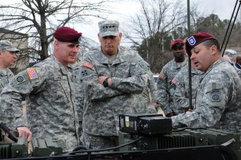 Odierno visits 82nd Airborne Division paratroopers