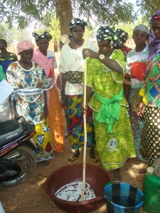 PCV Sara Goodman promotes Soap making activity and hygiene with women
