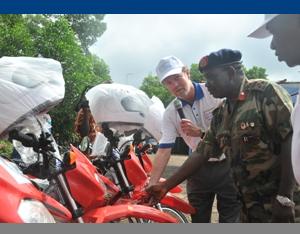 Amb Owen during the ribbon cutting ceremony -(DOS)(PDF 112KB)