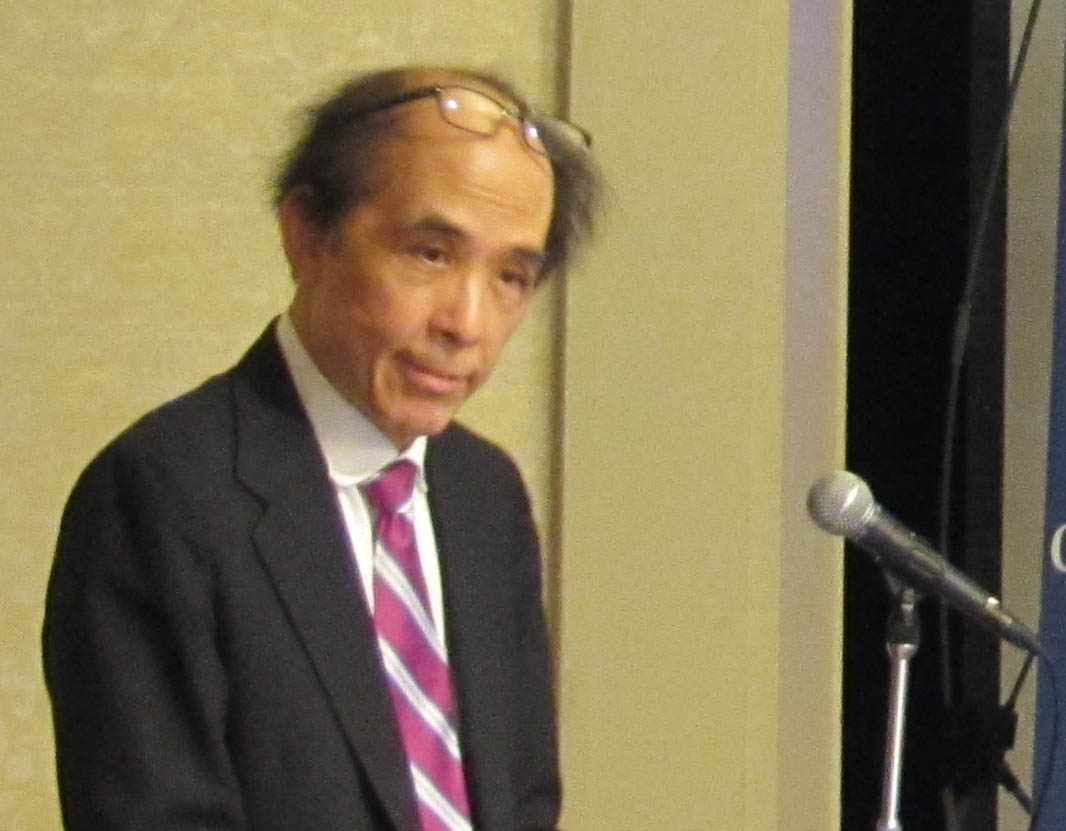 Dr. Chin speaks at the Okinawa Harborview Crowne Plaza Hotel