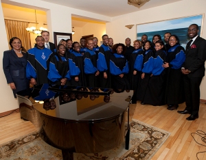 President of Montenegro Vujanovic, Ambassador Brown and members of the choir in Podgorica (photo: Slaven Vilus)