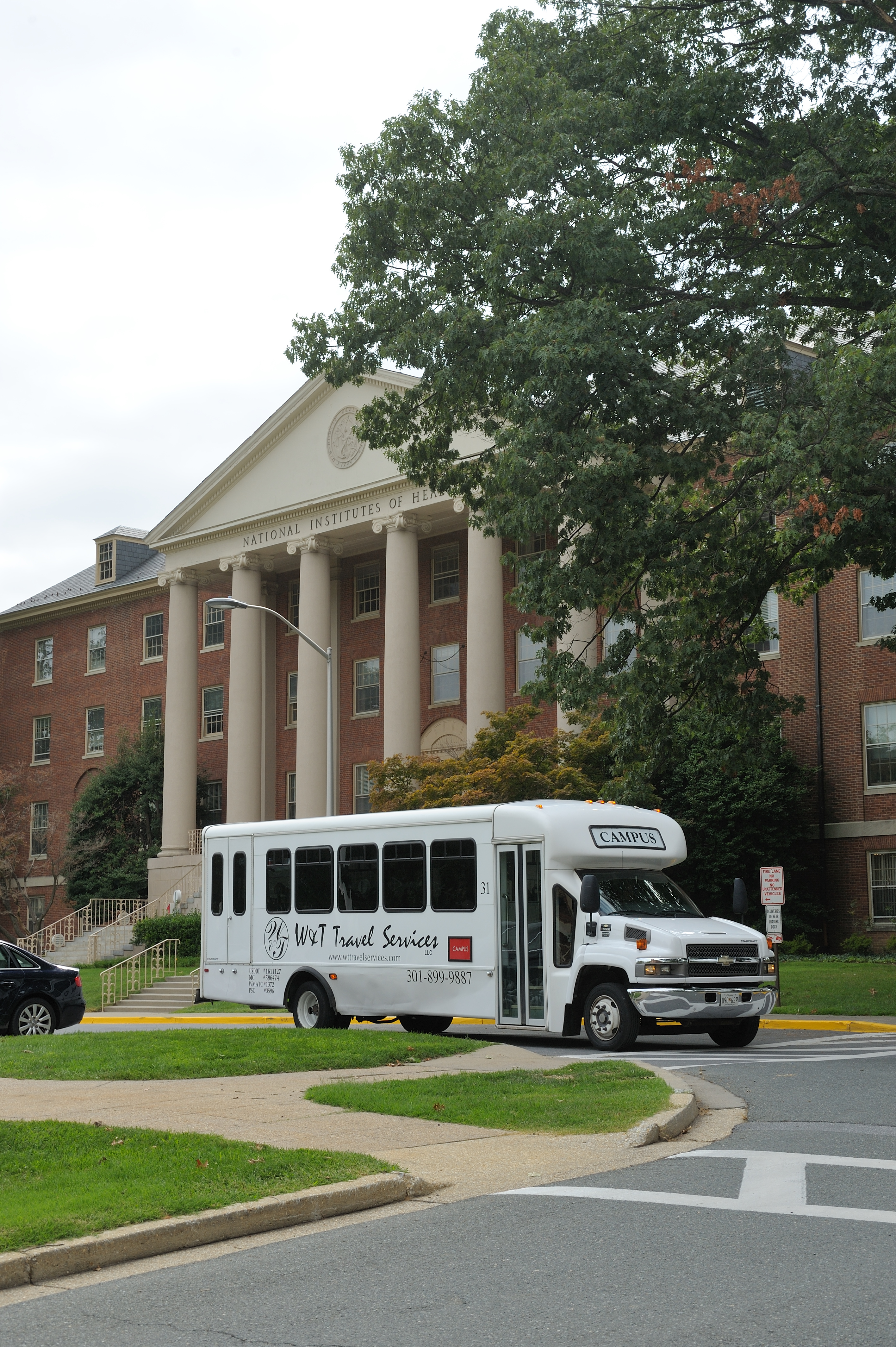 NIH Shuttle in front of Building One