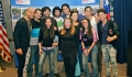 Jóvenes Embajadores en la Embajada de los EE.UU. en Santiago en un encuentro con jóvenes y con Sky Blu (Depto. de Estado)