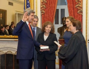 El 1 de febrero de 2013 John Forbes Kerry juró el cargo de Secretario de Estado de Estados Unidos (AP)