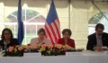 La Embajadora Kubiske en la ceremonia de presentación de la donación de 15 millones de Lempiras para la implementación de un programa para el combate a la trata de personas en Honduras. (Foto cortesía de Global Communities)