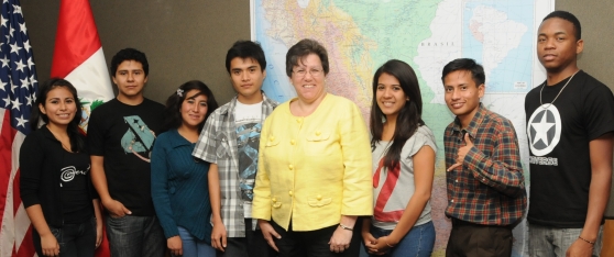 Embajadora de Estados Unidos dio la Despedida a  Estudiantes que Viajaron a Instituto de Liderazgo de la Universidad de Arizona