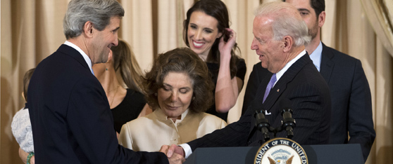 John Kerry shaking hands with Vice President Biden. (AP photo)