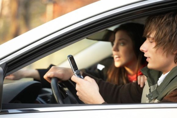 Distracted driving kills - safe driving starts with you