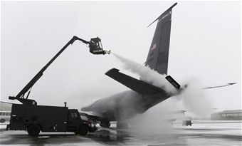 De-ice, de-ice baby: Maintenance team keeps Fairchild flying