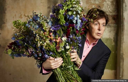 Paul McCartney holding flowers, My Valentine video