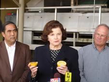 Senator Feinstein visits Exeter, Calif., to highlight the need for federal relief to assist farmers impacted by the January freeze. 