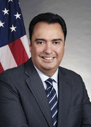 Michael C. Camuñez