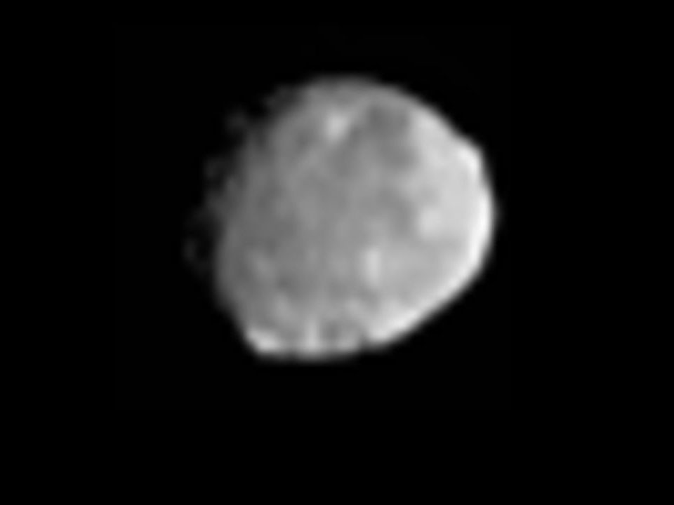 Image of the giant asteroid Vesta from Dawn's approach
