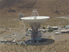 NASA Antenna Gets its Bearings