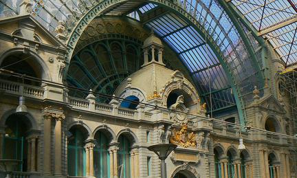 An architectural detail from Antwerp railway station taken by Eddy Van 3000
