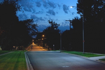 An LED streetlight installation by EcoFit Lighting of Lenexa, Kansas, working with the Advanced Manufacturing Institute, an EDA University Center. (Photo: EcoFit Lighting)