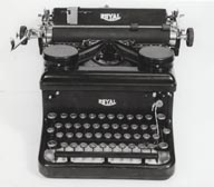 Royal Manual typewriter