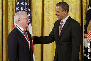 Investigadores destacados de ciencia y tecnología reciben condecoración presidencial