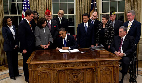 President Obama signs Executive Order
The order creates an interagency Council on Veterans Employment to advise the President and Administration on how to set the bar for hiring and employing veterans.