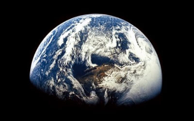 Photo of the Earth taken from space.