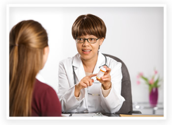 A doctor gives instructions to a patient joining a clinical trial