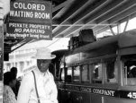 Photo of 'Colored' Waiting Room from Durham, NC, 1940. Photo: Jack Delano / Library of Congress (LC)