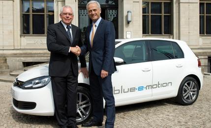 Volkswagen Confirms Hybrid Golf, Jetta, and Passat; Electrics to Follow