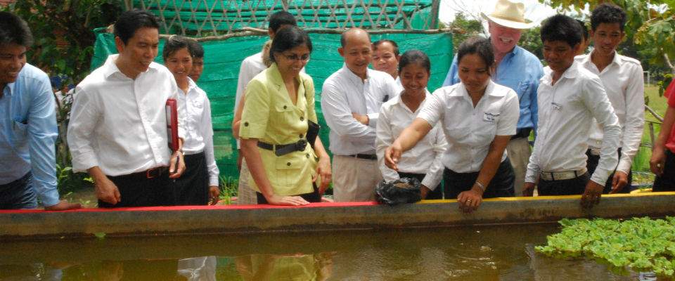 AA Biswal visits Bakhong Secondary School in Cambodia
