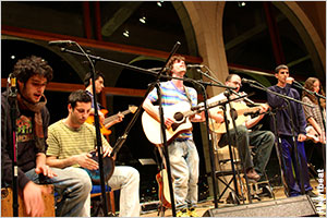 Para músicos israelenses e palestinos, a música da coexistência