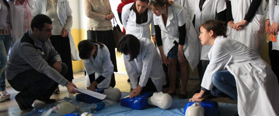Nurses in Georgia learn proper CPR