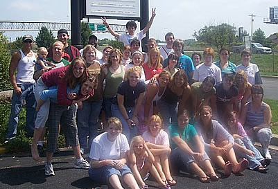 Group of teenages outside.