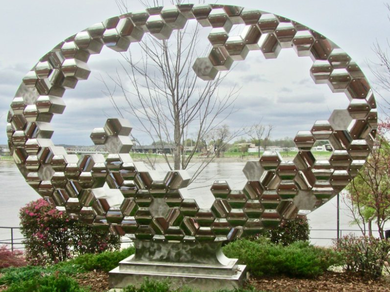 Sculpture stroll: Works of art, fresh air await at Riverfront Park