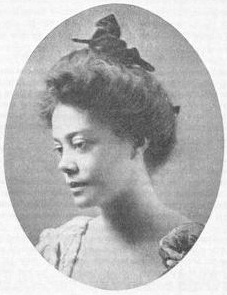 Alice Dunbar Nelson   (Wikimedia Commons)