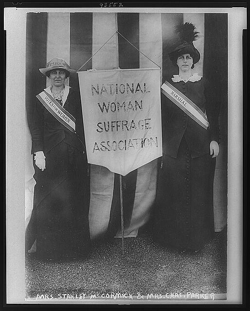 two women holding a nwsa banner, library of congress.