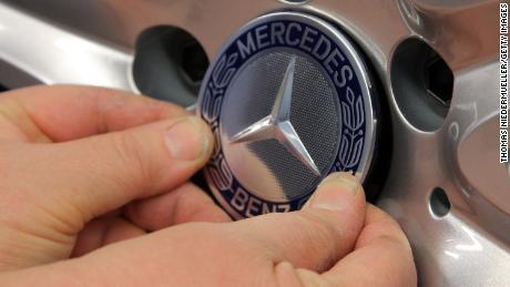 SINDELFINGEN, GERMANY - JANUARY 24:  A Daimler AG Mercedes-Benz logo sits on the alloy wheel of a Daimler AG Mercedes-Benz S-Class sedans on the assembly line at the Mercedes-Benz plant of Daimler AG on January 24, 2014 in Sindelfingen, Germany. Daimler is scheduled to announce financial results for 2013 on February 6.  (Photo by Thomas Niedermueller/Getty Images)